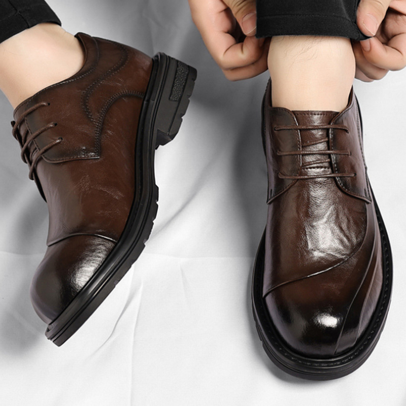 Braune, glänzende, echte Leder – Men'S Formal Party Wear Shoes Bewertung und Preis