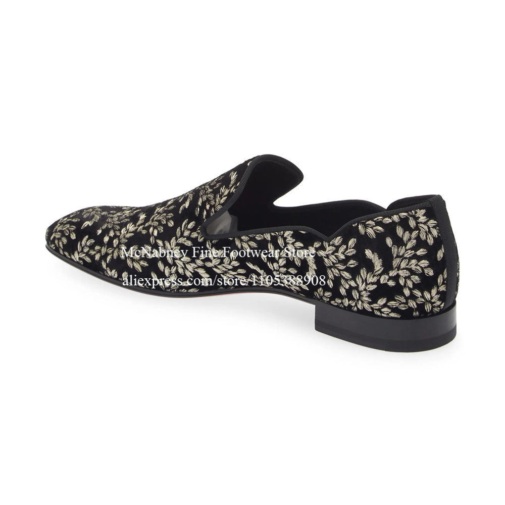 Schwarze Slipper aus Seidensam – Men'S Formal Party Wear Shoes Bewertung und Preis
